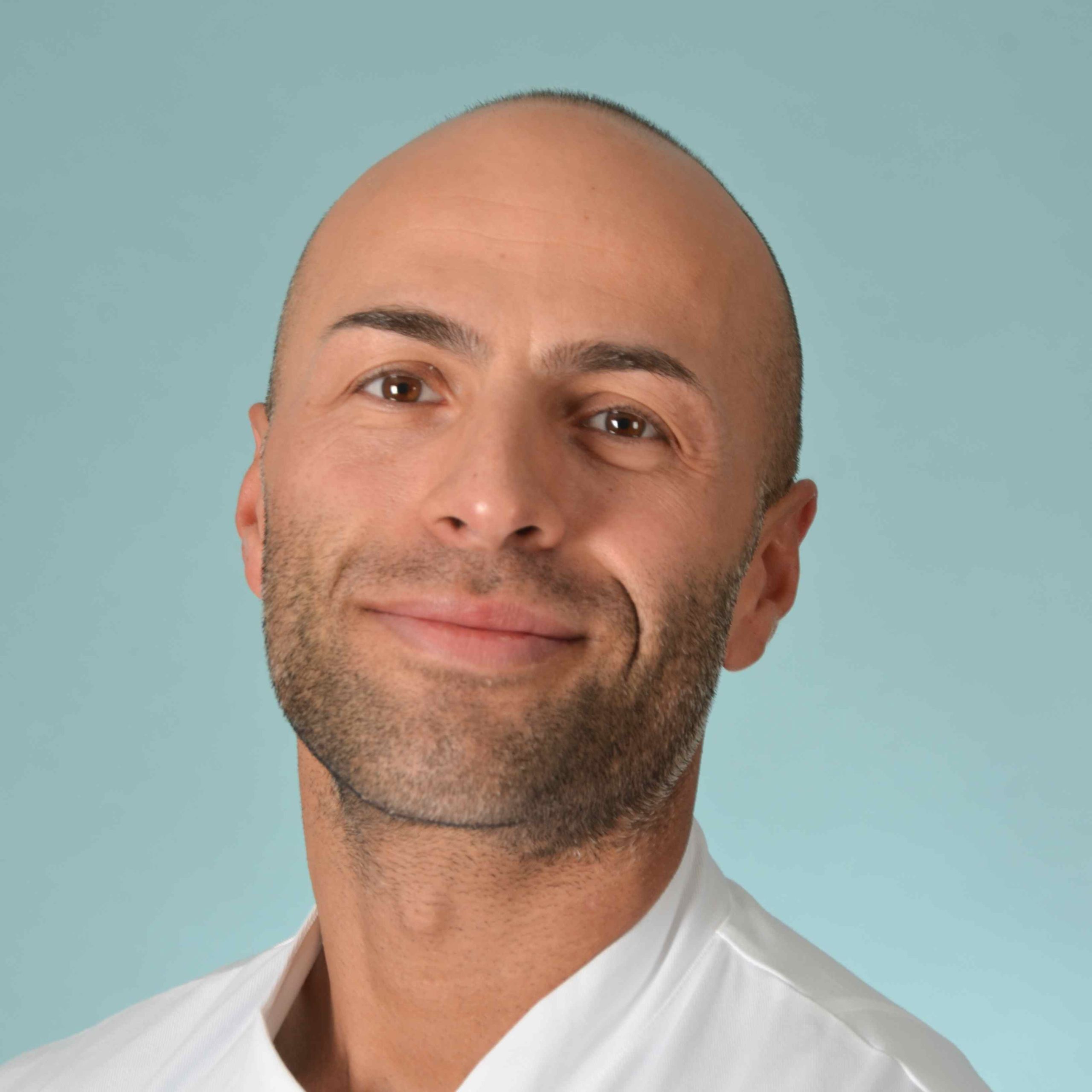 Dr. med. Ramon Ebrahimi